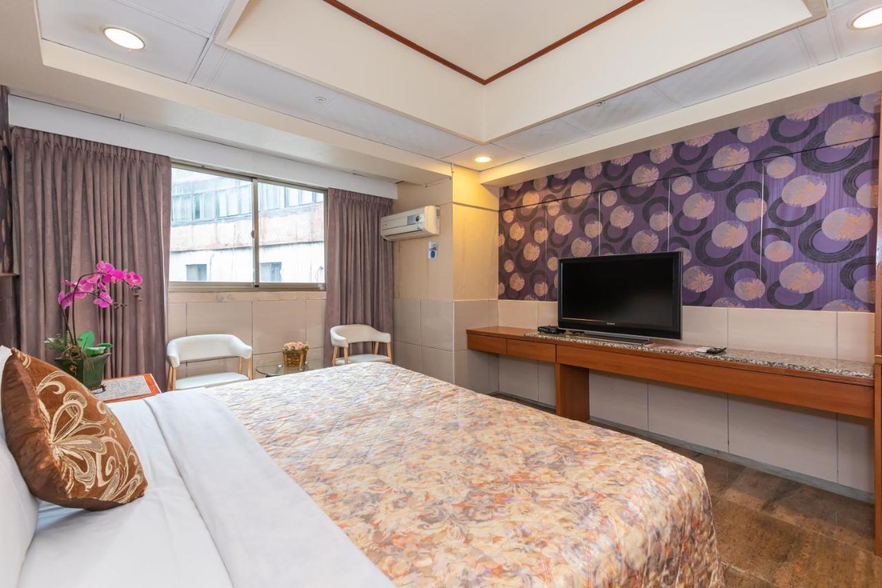 Yi Pin Business Hotel Taoyuan Esterno foto