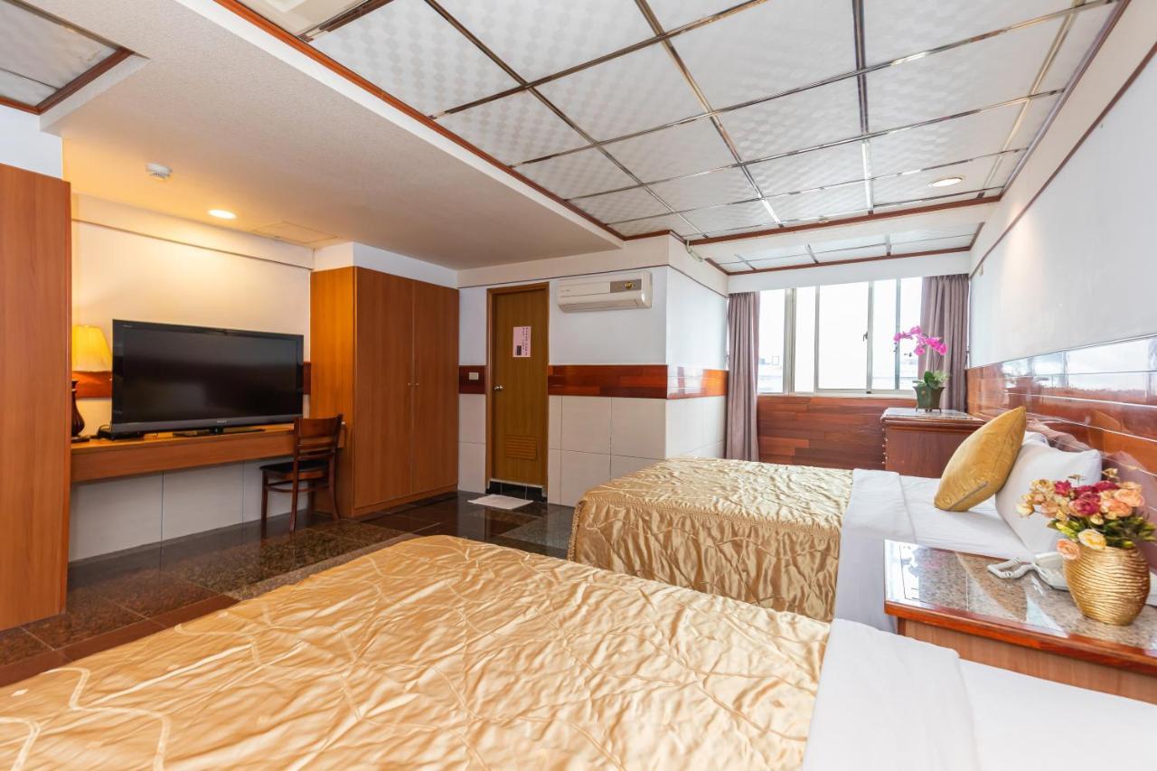 Yi Pin Business Hotel Taoyuan Esterno foto